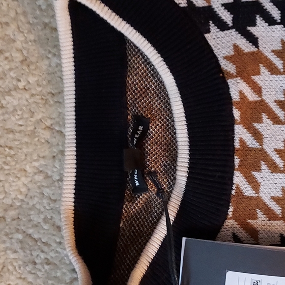 TARGET- WHO WHAT WEAR - Picture 3 of 5